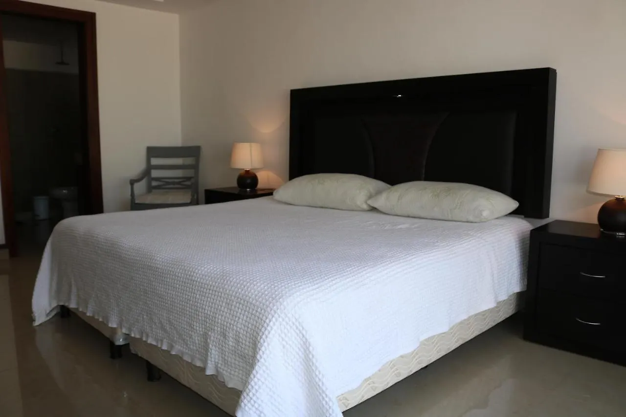 פלאייה דל כרמן Condominios Quadra Alea 0*, פלאייה דל כרמן